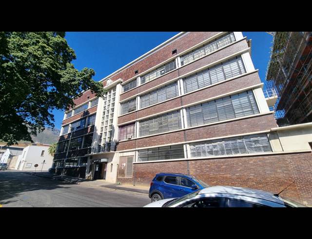 450M² BUSINESS TO LET IN WOODSTOCK